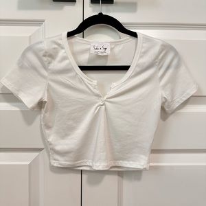 Women’s XS Sadie & Sage Dry goods boutique white crop top Henley